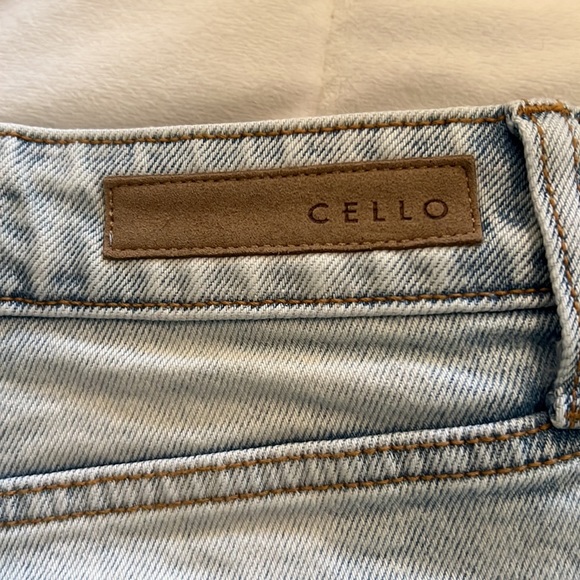 Jean shorts - Picture 3 of 4